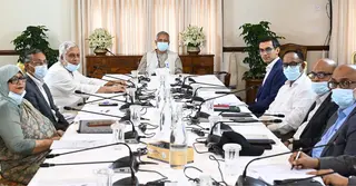 দেশের সব সরকারি প্রতিষ্ঠানের ভবনের ছাদে সোলার প্যানেল বসানোর নির্দেশ